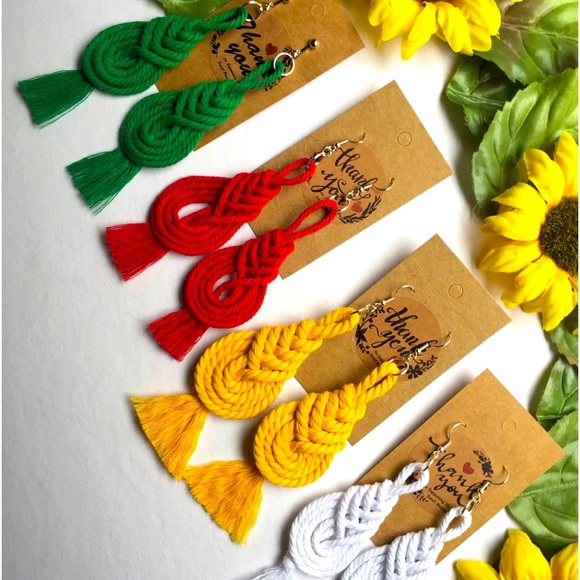 Jewelry - Pipas earrings 💙💛❤️💜💚